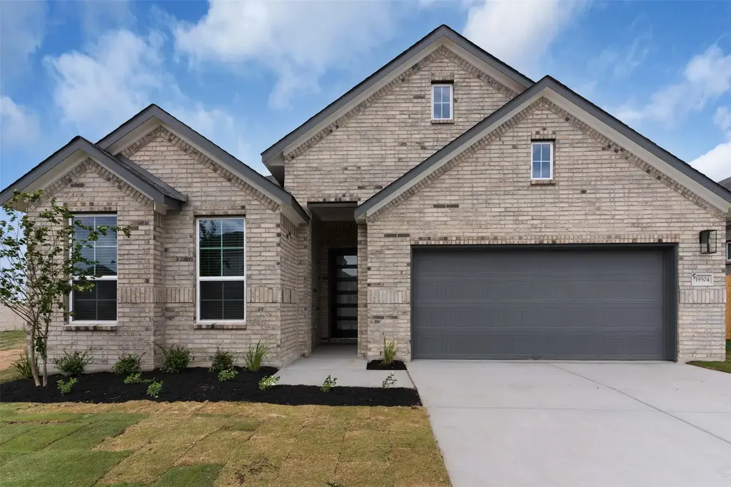 19504 Domino Champ Road, Pflugerville