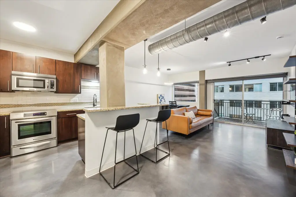 800 Brazos Street 1002, Austin