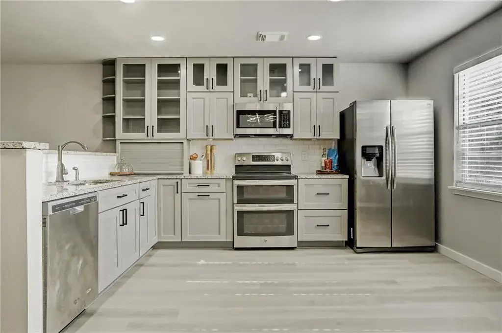 1810 River Crossing Circle A, Austin