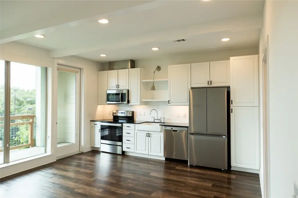 4704 Sunset Trail 1203, Austin