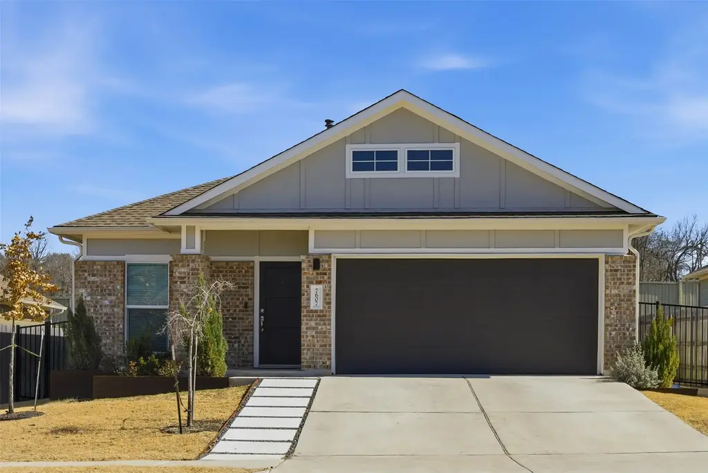 7607 Ivy Trellis Trail, Del Valle