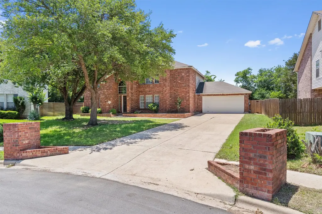 201 Covala Drive, Cedar Park