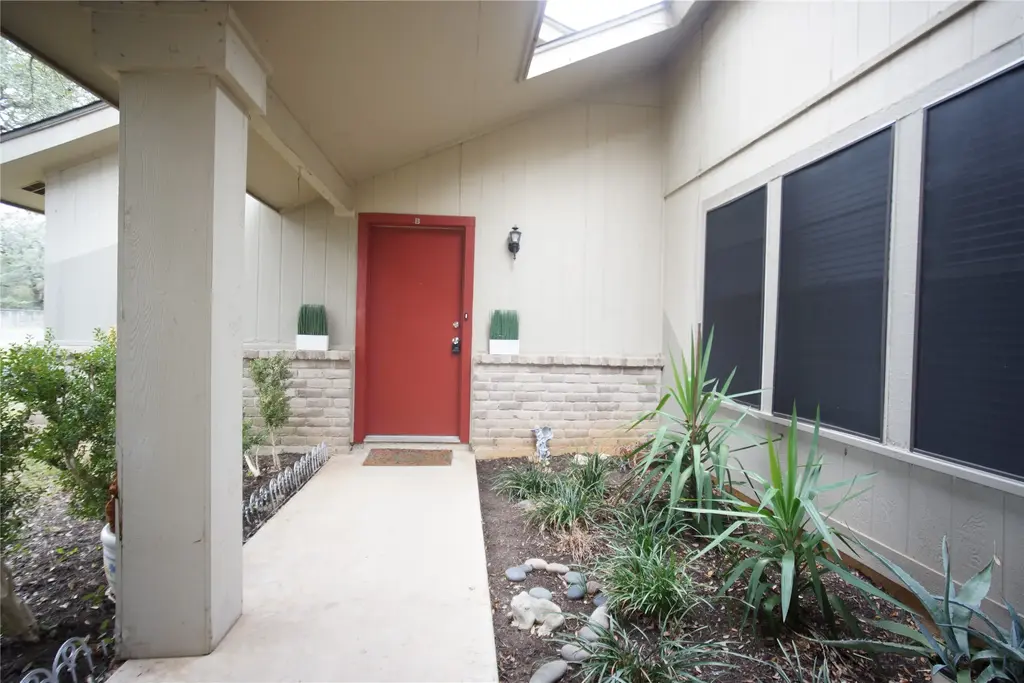 12725 Dakota Lane B, Austin