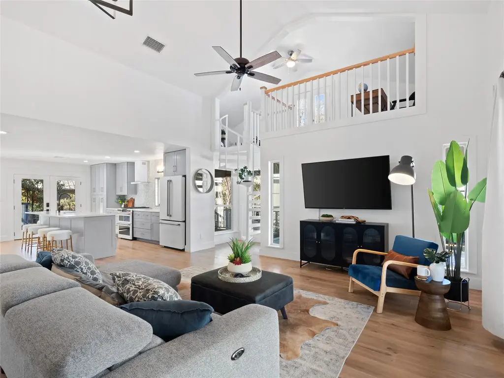 5108 Sioux Lane, Austin