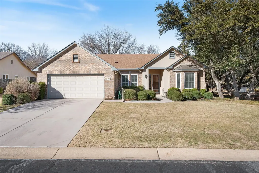 112 Lone Star Drive, Georgetown