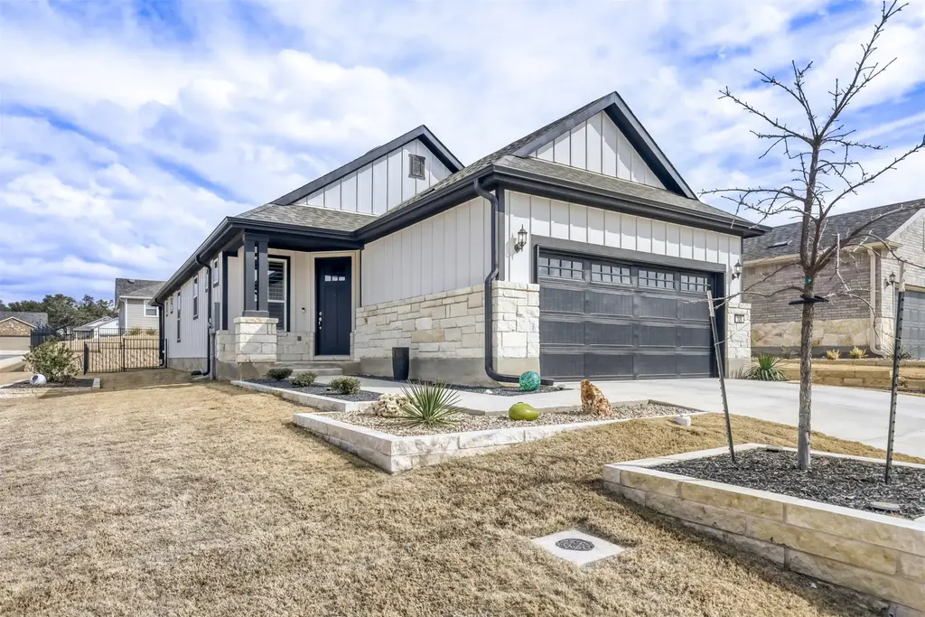 126 Clay Hill Street, Georgetown