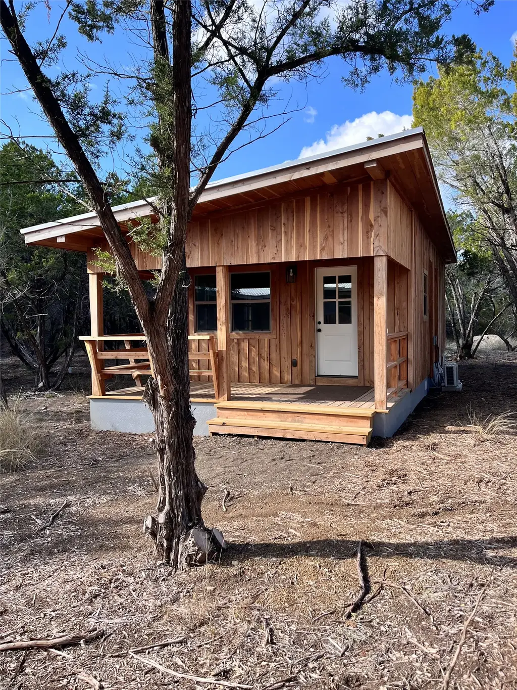 1565 Pump Station Road B, Wimberley