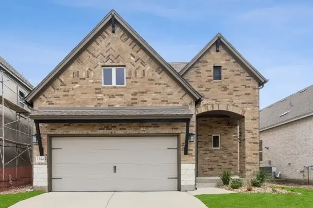 1420 South Brook Drive, Leander
