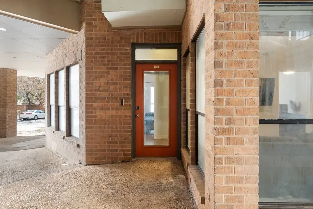 1910 Robbins Place 106, Austin