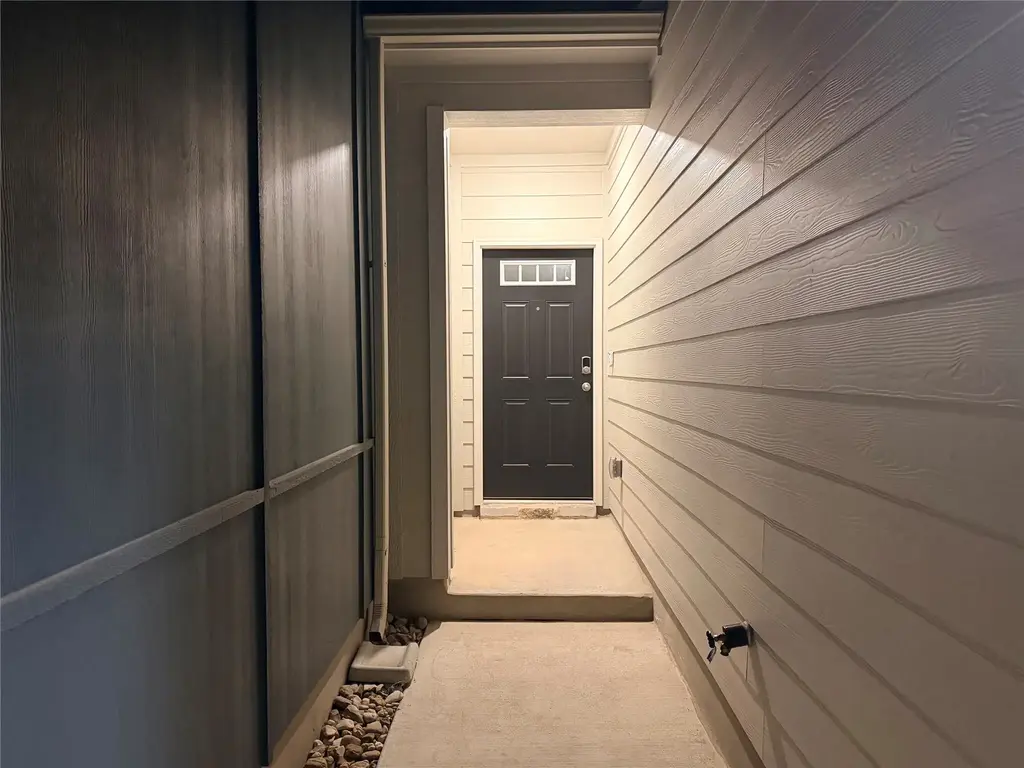 1850 Settlers Glen Drive 1202, Round Rock