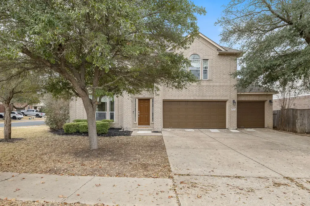 903 Fork Ridge Path, Round Rock