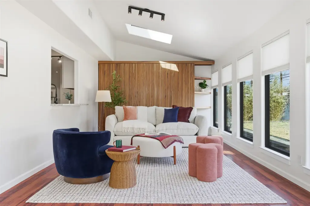 7501 Daugherty Street, Austin
