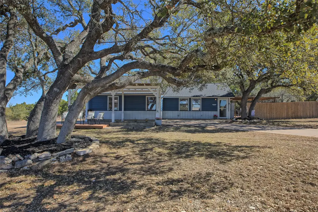 20811 Trapper Lane, Lago Vista