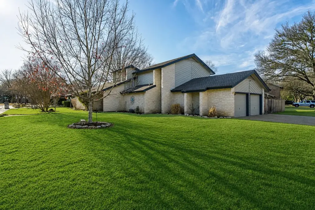 10400 La Costa Drive, Austin