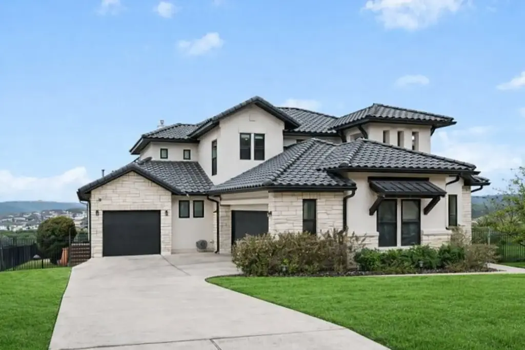 1805 Murano Lane, Leander