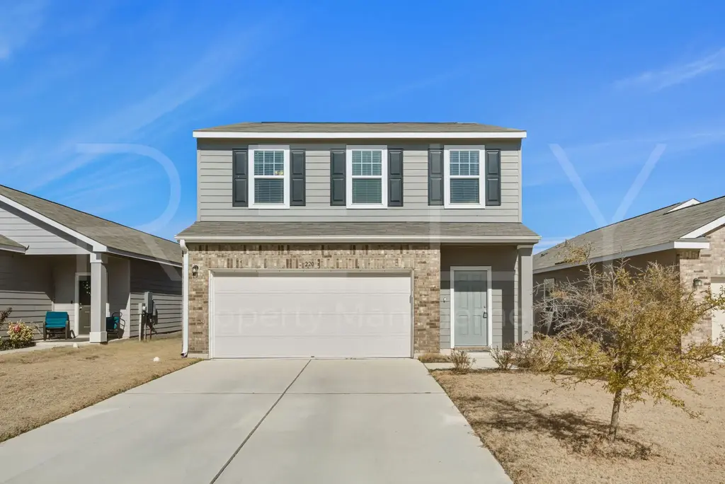 220 Wonderful Life Way, Jarrell