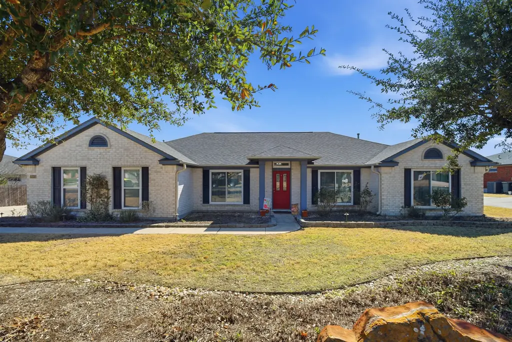 3611 Winding Way, Round Rock