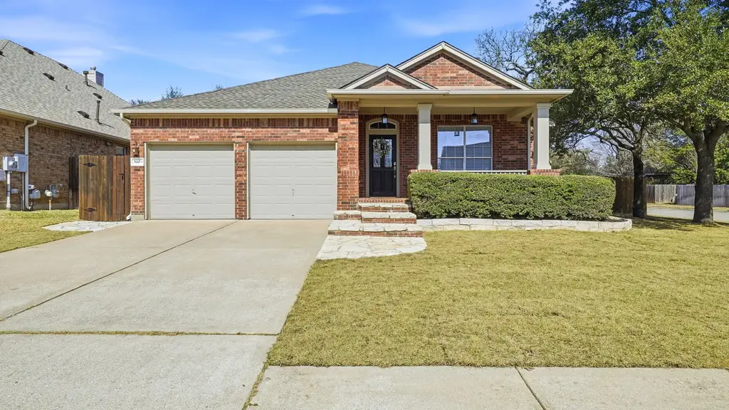 2009 Burnie Bishop Place, Cedar Park