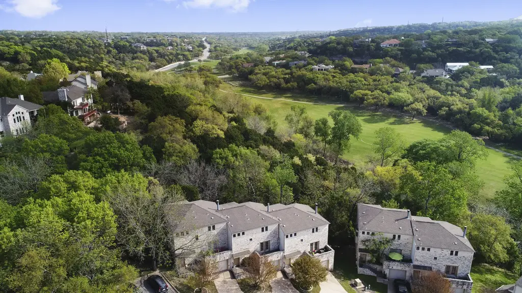 9201 Simmons Road 119, Austin