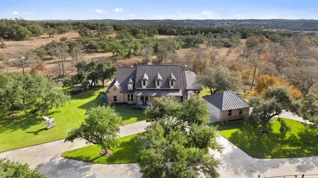 751 Prochnow Road, Dripping Springs