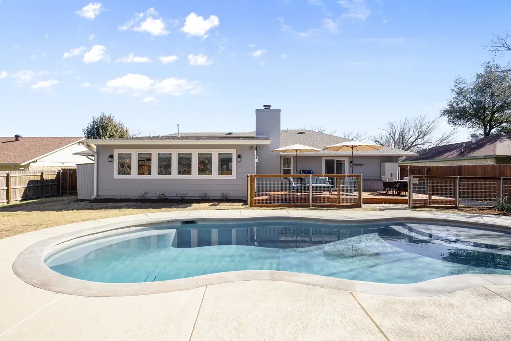 6400 Blarwood Drive, Austin