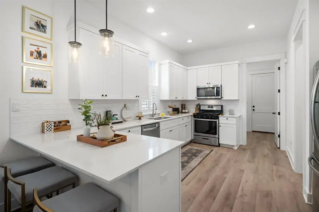 1066 Twain Street, Driftwood
