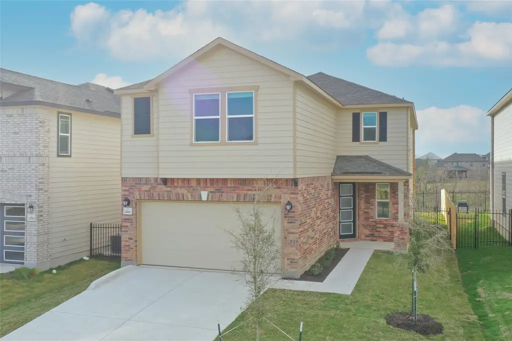 12600 Anthology Street, Manor