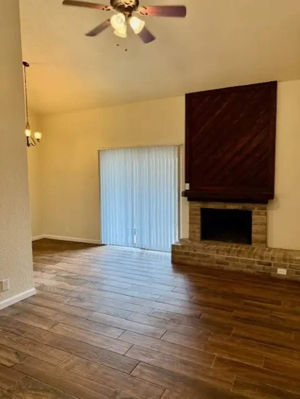 1401-a Summer Creek Drive A, Austin