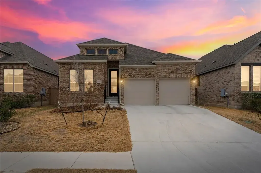 120 Plumbago Loop, Bastrop