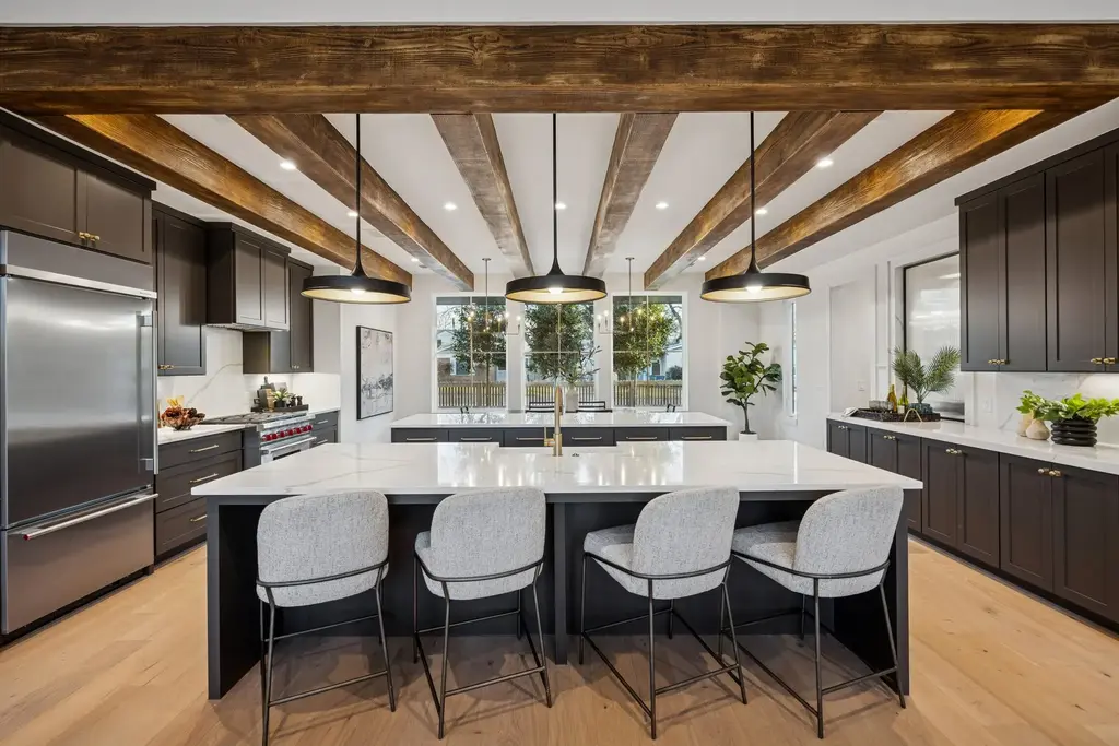 4700 Philco Drive, Austin
