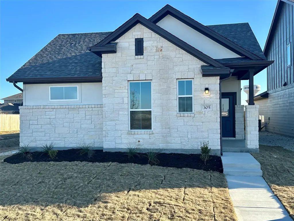 305 Porter Country Parkway, Buda