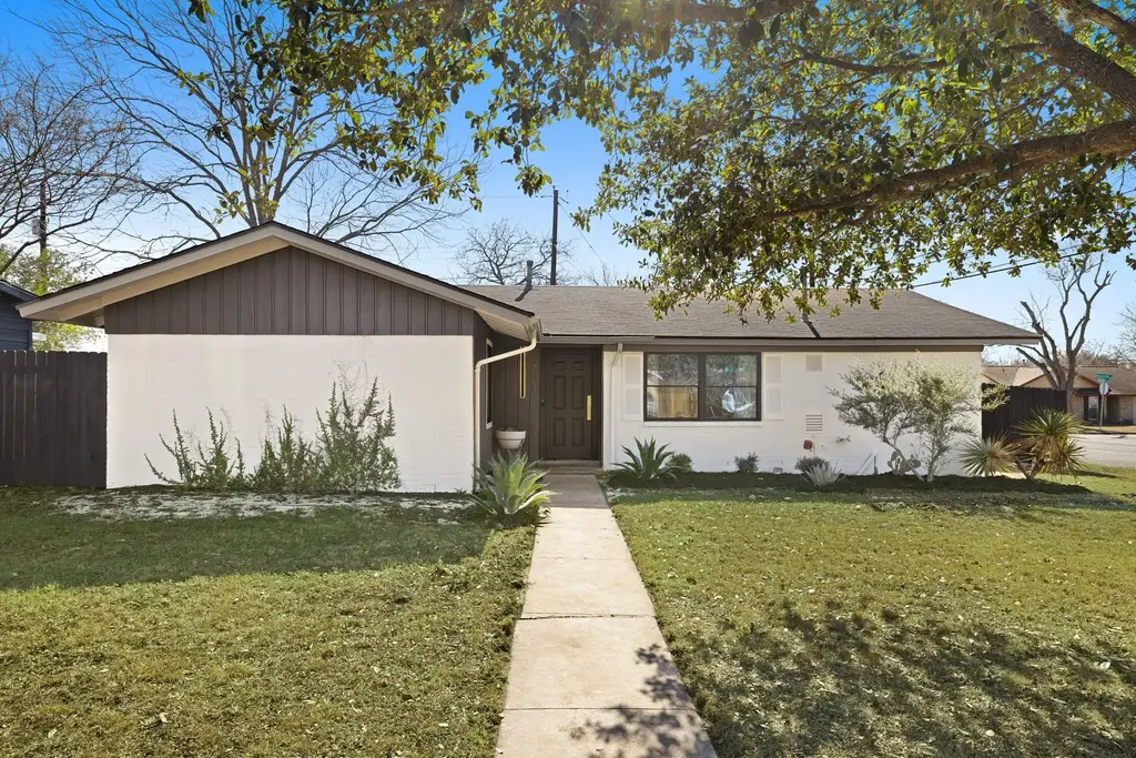 201 Sheffield Drive, Austin