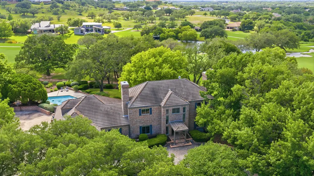 27030 Masters Parkway, Spicewood