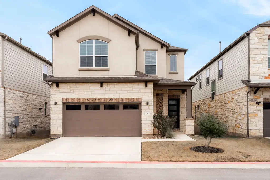 1531 N Red Bud Lane 8, Round Rock
