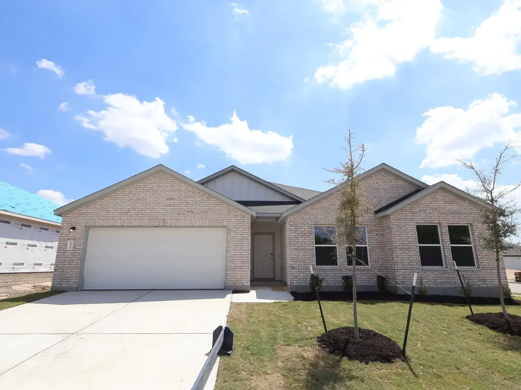 20021 Cornyn Lane, Manor