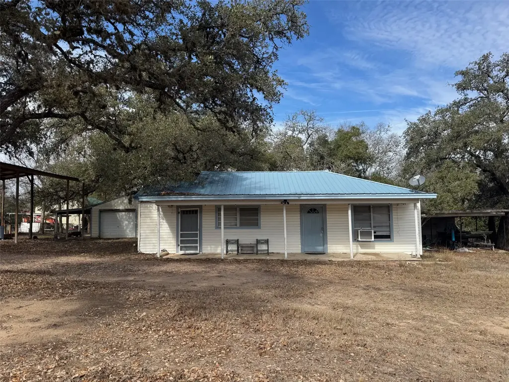 1501 State Hwy E. 71 Highway E, La Grange