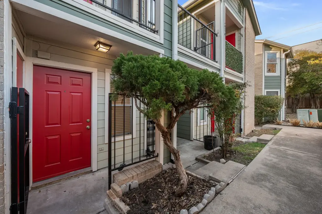 2104 Cullen Avenue 113, Austin