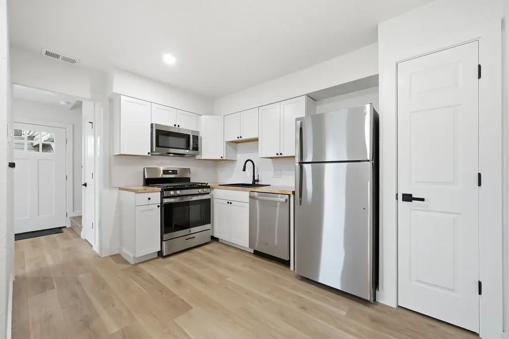 4908 West Gate Boulevard 103, Austin