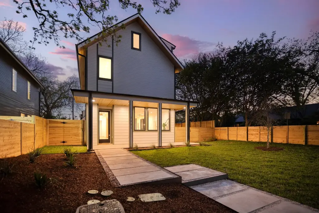 2401 Willow Street, Austin
