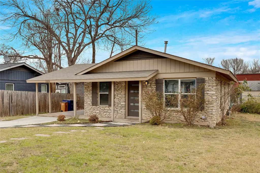 2909 Burning Oak Drive, Austin