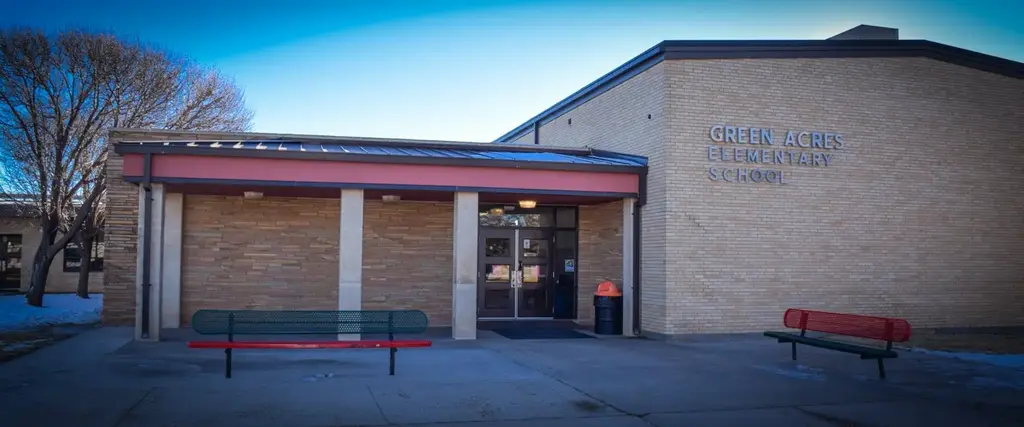 300 Oak Avenue, Dumas