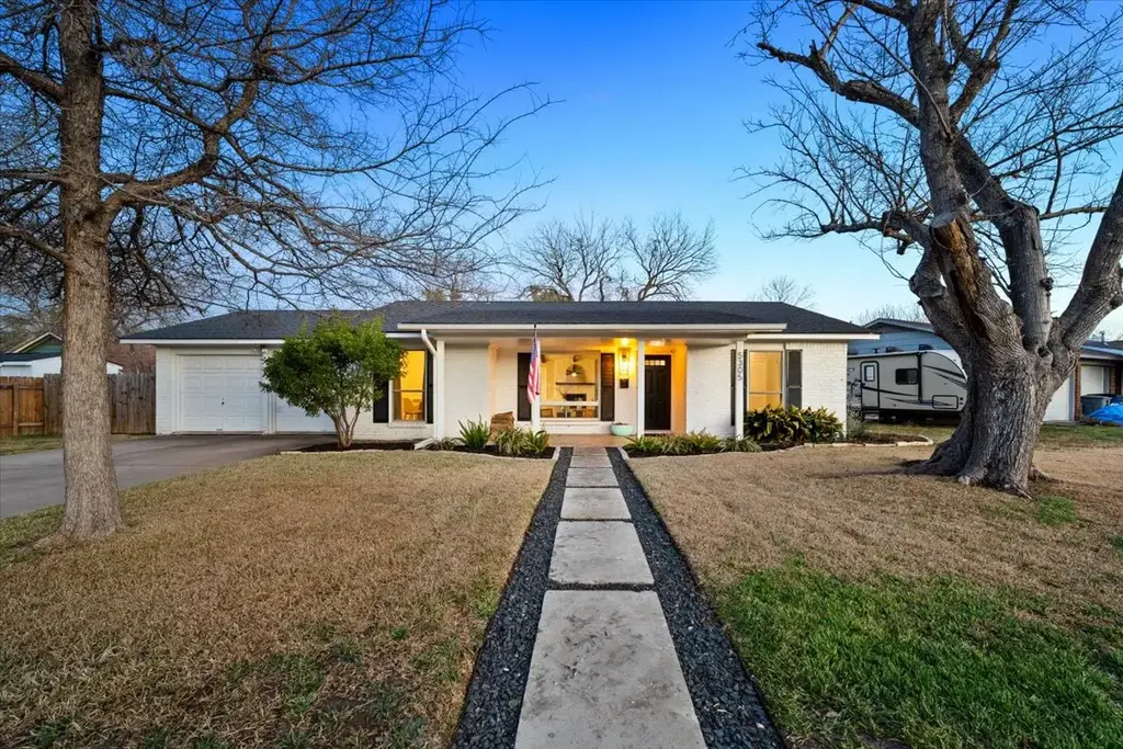 5305 Fairmont Circle, Austin