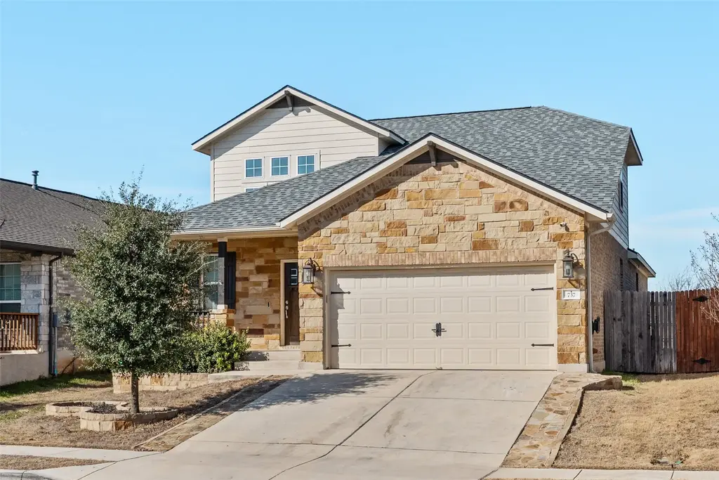 737 Blue Oak Boulevard, San Marcos