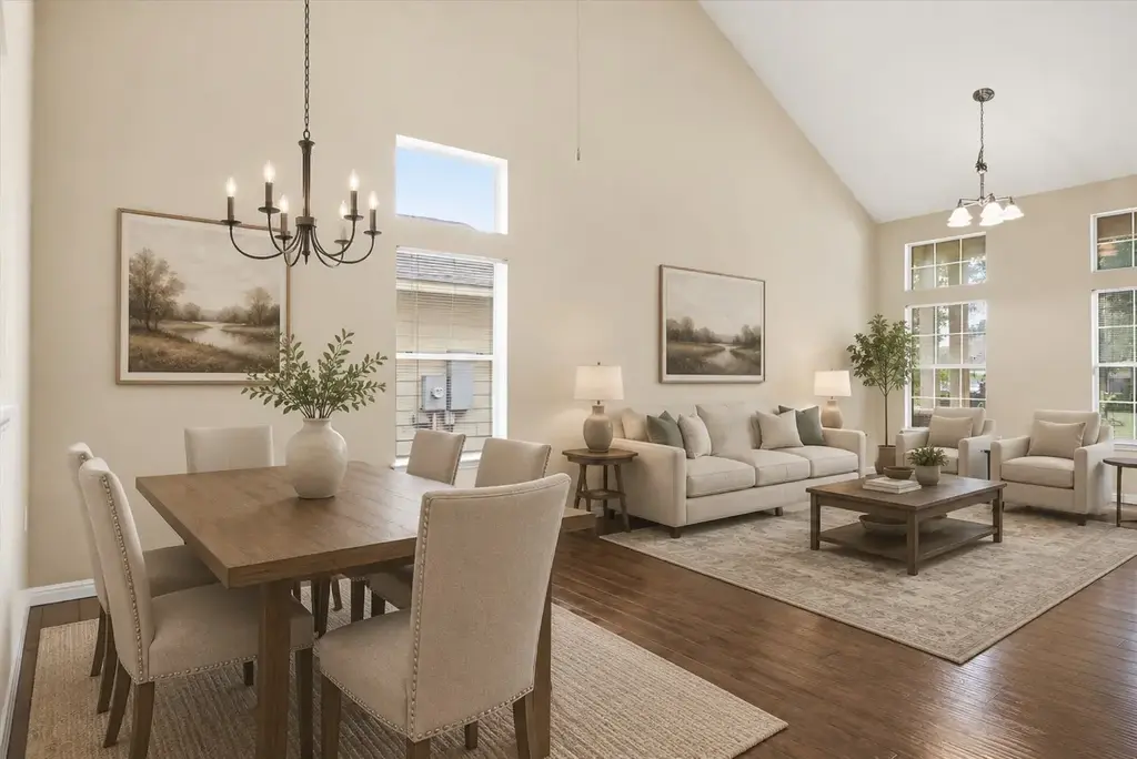 12909 Noche Clara Drive, Del Valle