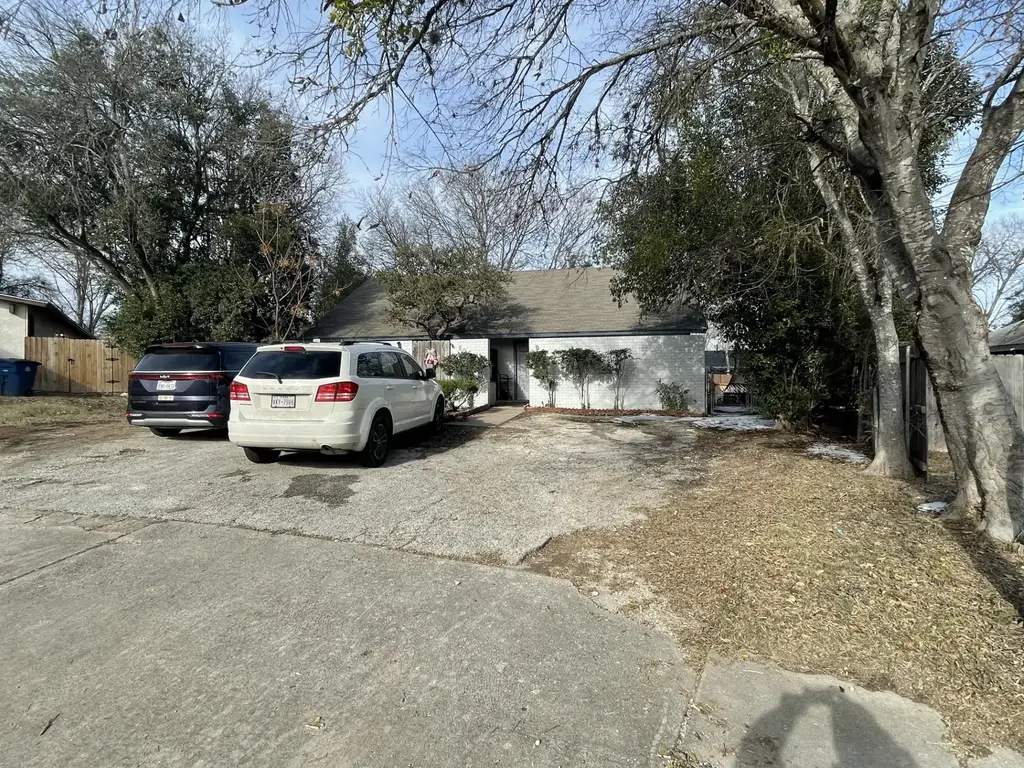 806 Plumpton Drive A, Austin