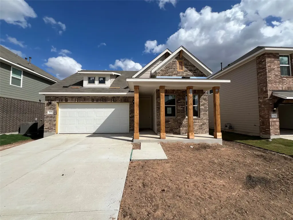 327 Willow Heights Drive, Hutto