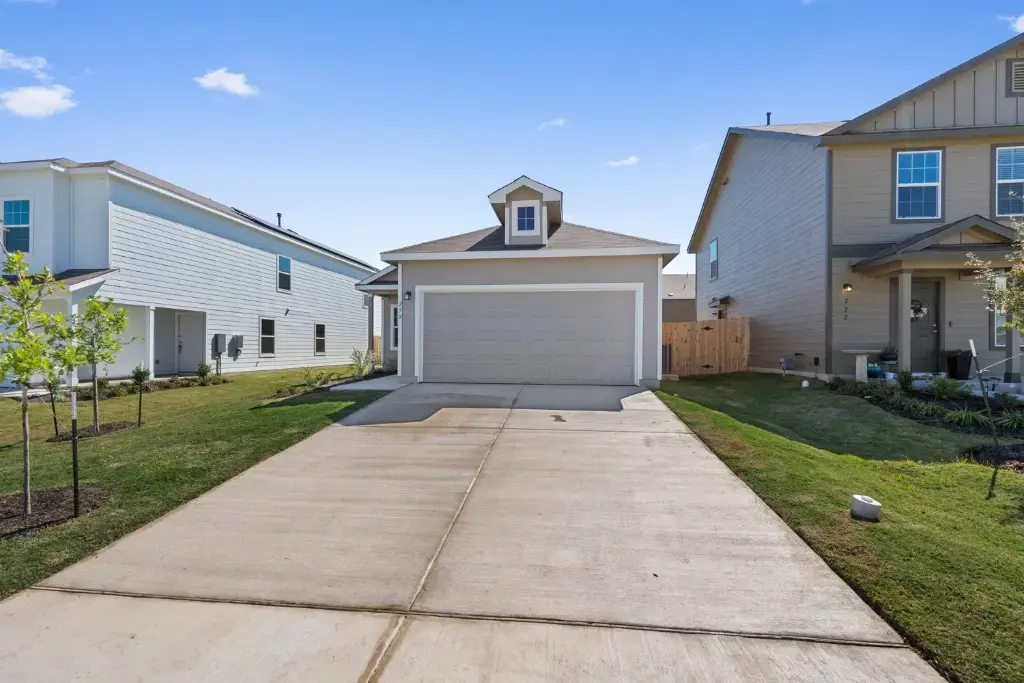 230 Gabbro Gardens, Maxwell