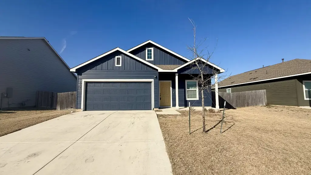 1112 Rio Frio Lane, Georgetown