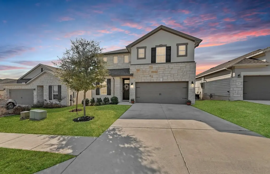 331 Sawtooth Mountain Way, Dripping Springs
