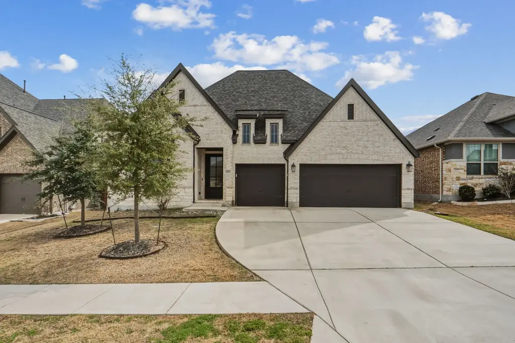 283 Painted Creek Way, Kyle